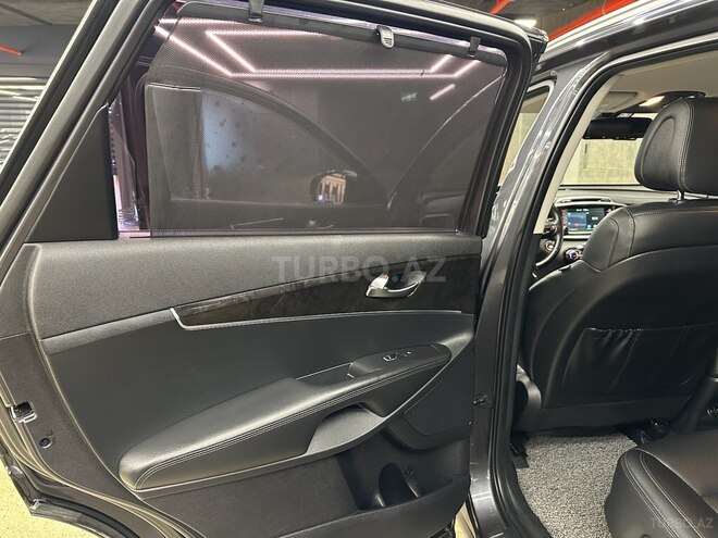 Kia Sorento-10