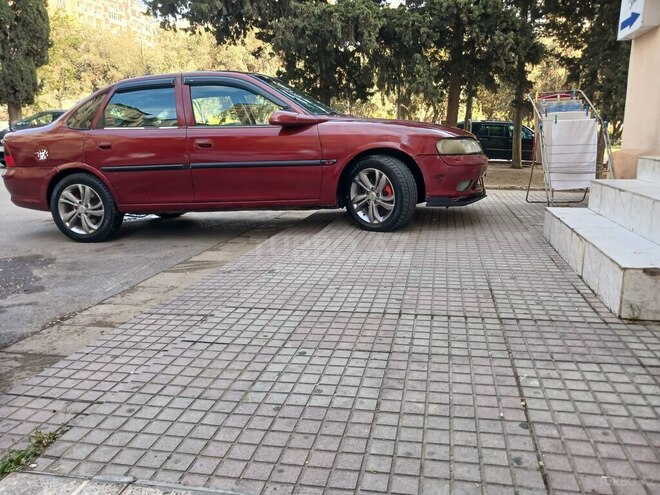 Opel Vectra 1996, 250,000 km - 1.6 l - Bakı