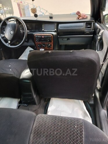 Opel Vectra 1996, 250,000 km - 1.6 l - Bakı