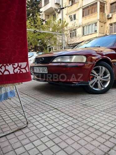 Opel Vectra 1996, 250,000 km - 1.6 l - Bakı