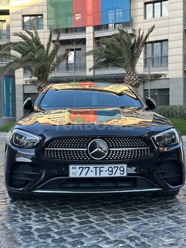 Mercedes E 300 e 2023, 15,600 km - 2.0 л - Bakı