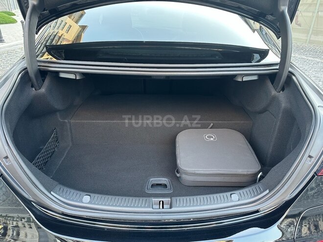 Mercedes E 300 e 2023, 15,600 km - 2.0 л - Bakı