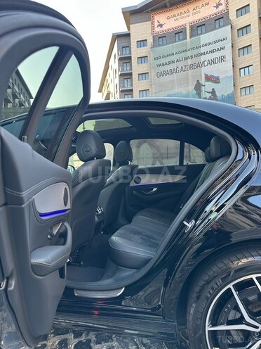 Mercedes E 300 e 2023, 15,600 km - 2.0 л - Bakı