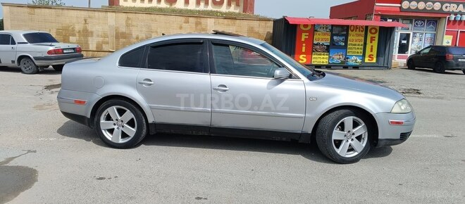Volkswagen Passat 2004, 123,468 km - 1.8 l - Bakı