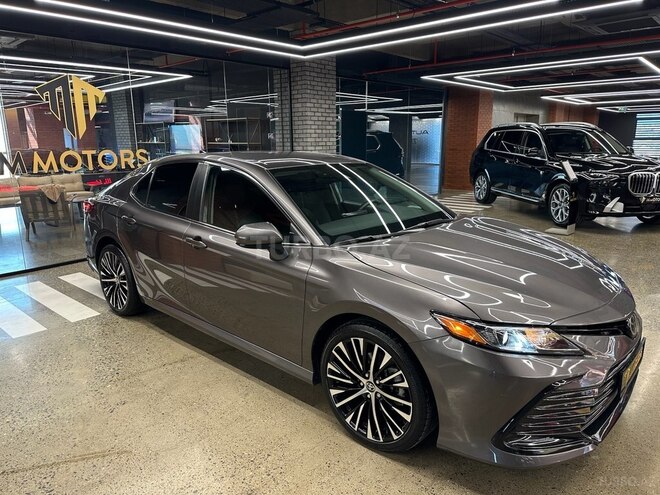 Toyota Camry-4