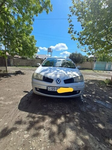 Renault Megane 2009, 275,478 km - 1.5 l - Yevlax