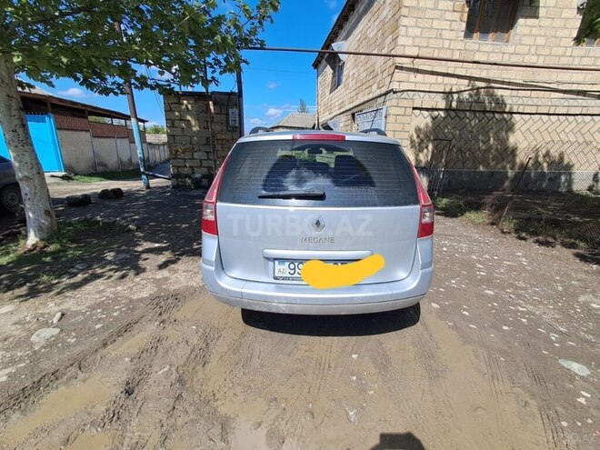 Renault Megane 2009, 275,478 km - 1.5 l - Yevlax