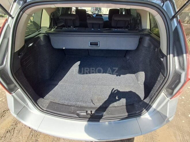 Renault Megane 2009, 275,478 km - 1.5 l - Yevlax