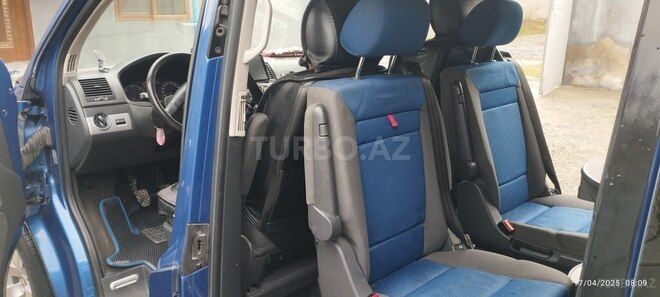 Volkswagen Multivan 2003, 387,376 km - 2.5 l - Qəbələ
