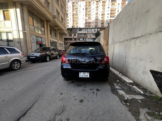 Nissan Tiida 2005, 300,000 km - 1.5 l - Bakı