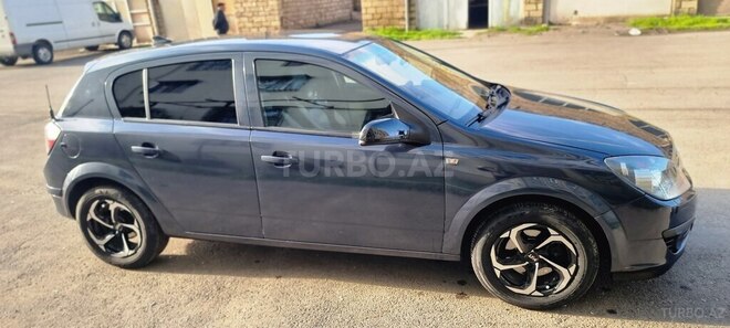 Opel Astra 2006, 287,100 km - 1.4 l - Gəncə