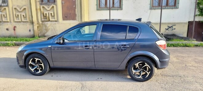 Opel Astra 2006, 287,100 km - 1.4 l - Gəncə