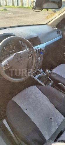 Opel Astra 2006, 287,100 km - 1.4 l - Gəncə