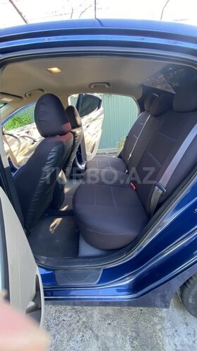 Hyundai Elantra 2015, 76,743 km - 1.8 л - Zaqatala