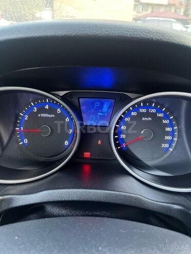 Hyundai ix35 2011, 166,000 km - 2.0 l - Bakı