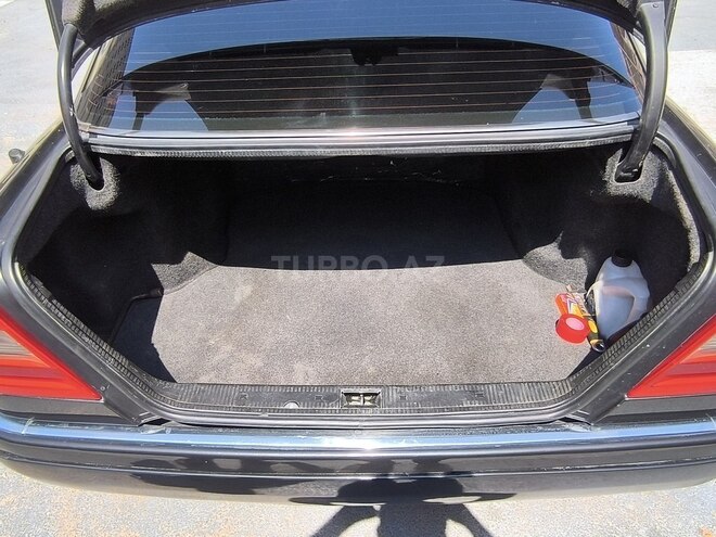 Mercedes C 280 1994, 280,000 km - 2.8 l - Salyan