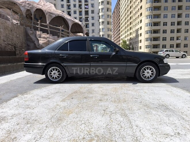 Mercedes C 280 1994, 280,000 km - 2.8 l - Salyan