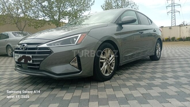 Hyundai Elantra 2019, 107,000 km - 2.0 l - Bakı