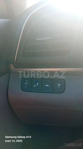 Hyundai Elantra 2019, 107,000 km - 2.0 l - Bakı