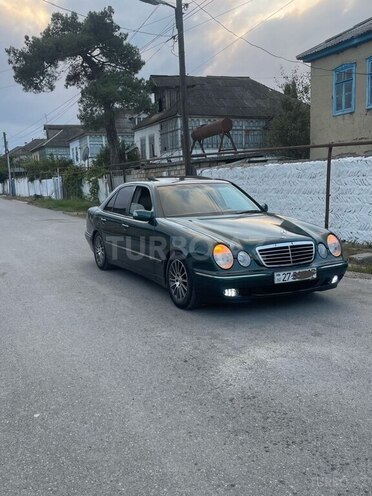 Mercedes E 240 2000, 250,000 km - 2.4 l - Xaçmaz
