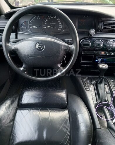 Opel Omega 1999, 350,000 km - 2.0 l - Qobustan