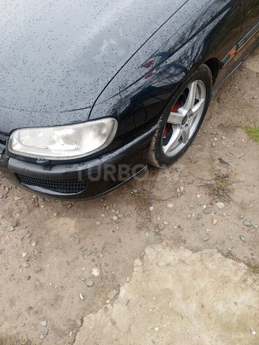 Opel Omega 1999, 350,000 km - 2.0 l - Qobustan