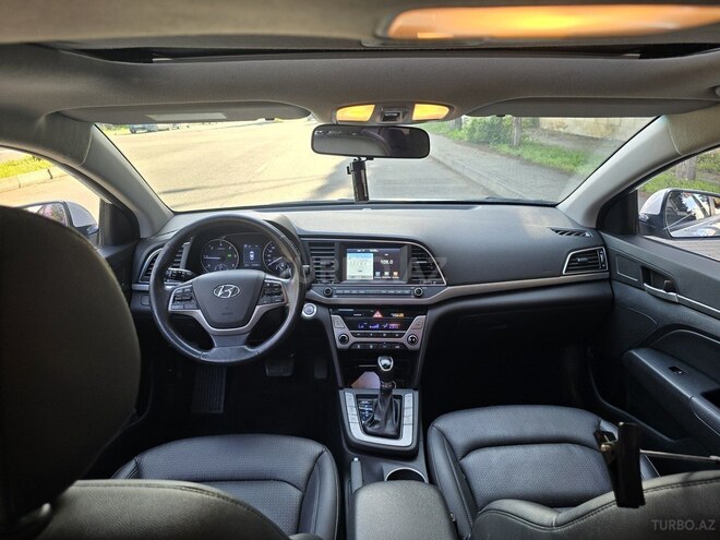 Hyundai Avante 2016, 137,000 km - 1.6 l - Zaqatala
