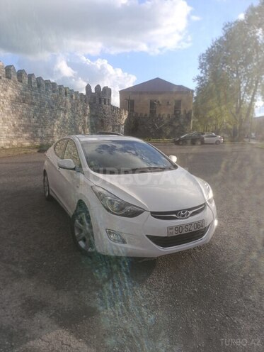 Hyundai Elantra 2013, 181,000 km - 1.6 l - İsmayıllı