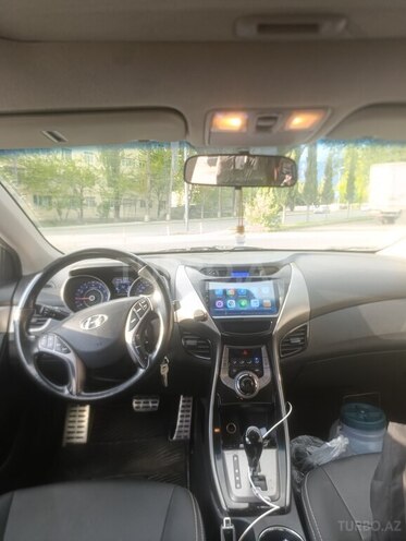 Hyundai Elantra 2013, 181,000 km - 1.6 l - İsmayıllı