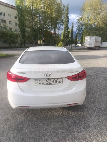 Hyundai Elantra 2013, 181,000 km - 1.6 l - İsmayıllı