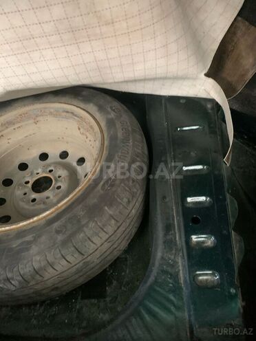 LADA (VAZ) 2111 2001, 154,889 km - 1.6 l - Quba