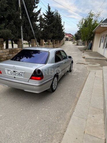 Mercedes C 200 2000, 390,222 km - 2.0 l - Xırdalan