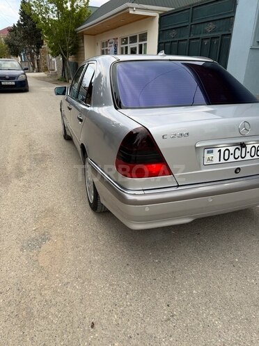 Mercedes C 200 2000, 390,222 km - 2.0 l - Xırdalan