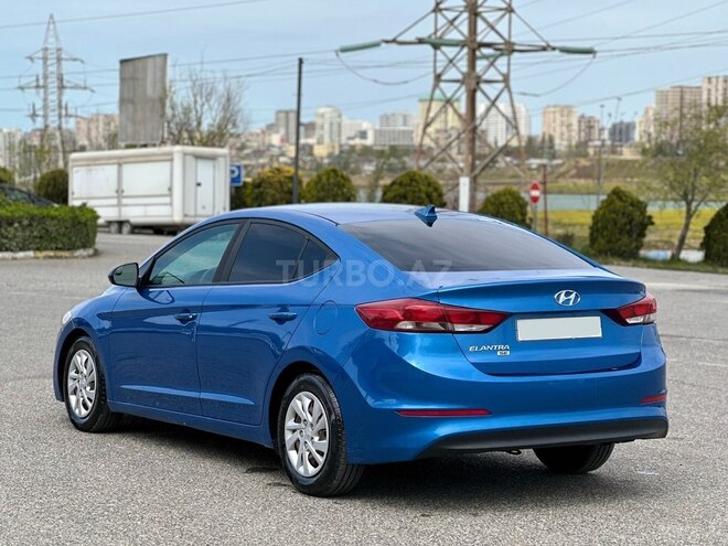 Hyundai Elantra 2017, 192,226 km - 2.0 l - Bakı
