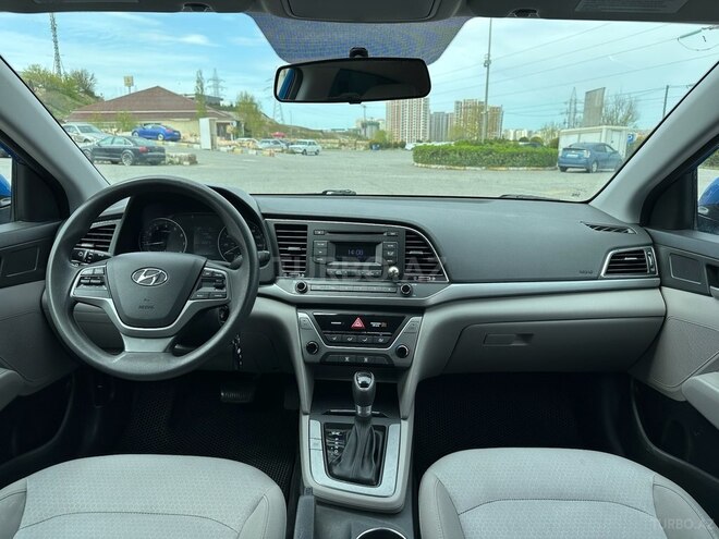 Hyundai Elantra 2017, 192,226 km - 2.0 l - Bakı
