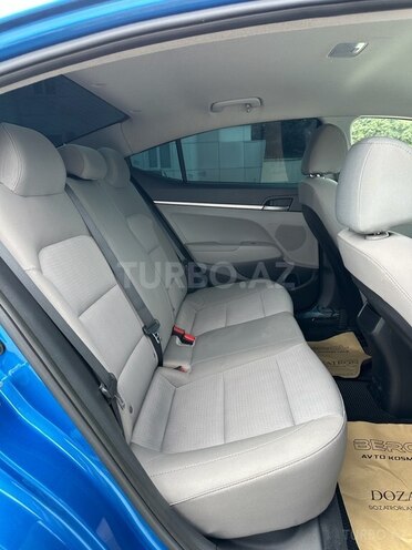 Hyundai Elantra 2017, 192,226 km - 2.0 l - Bakı