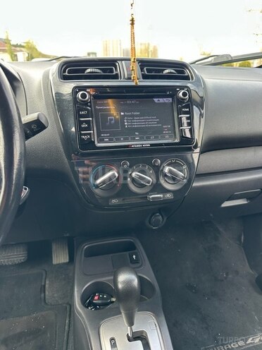Mitsubishi Mirage 2017, 88,647 km - 1.2 л - Bakı