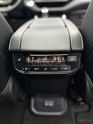 Toyota Highlander-11