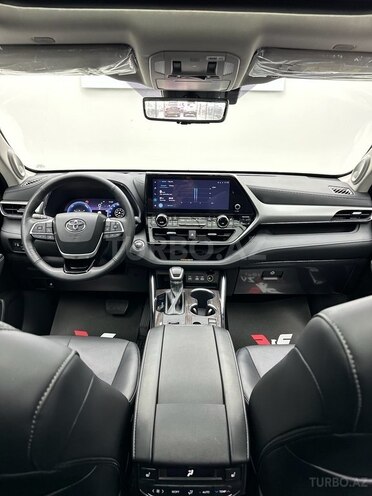 Toyota Highlander-10