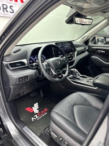Toyota Highlander-17
