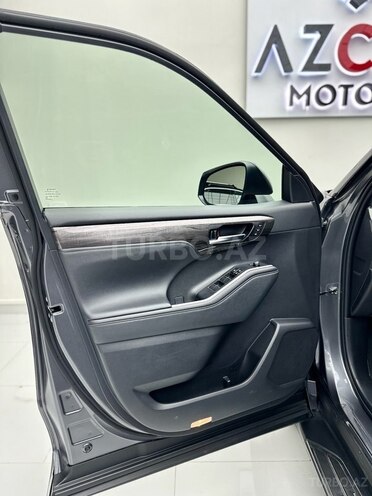 Toyota Highlander-18