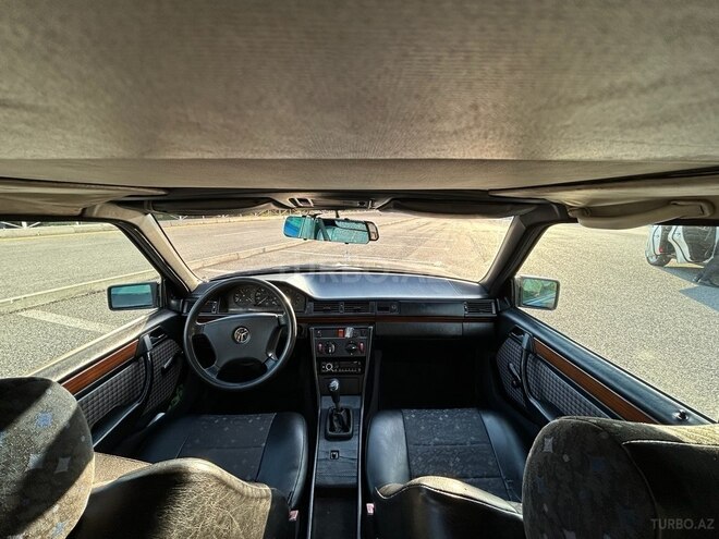 Mercedes E 200 d 1991, 634,000 km - 2.0 л - Şəki