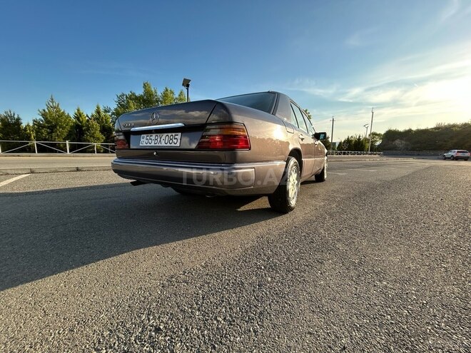 Mercedes E 200 d 1991, 634,000 km - 2.0 л - Şəki