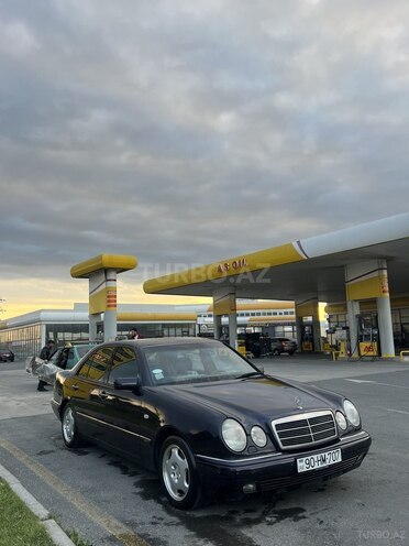 Mercedes E 200 1996, 208,168 km - 2.0 l - Sumqayıt