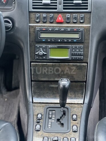 Mercedes E 200 1996, 208,168 km - 2.0 l - Sumqayıt