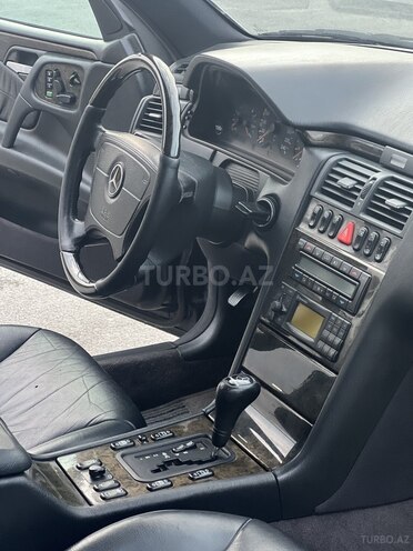 Mercedes E 200 1996, 208,168 km - 2.0 l - Sumqayıt