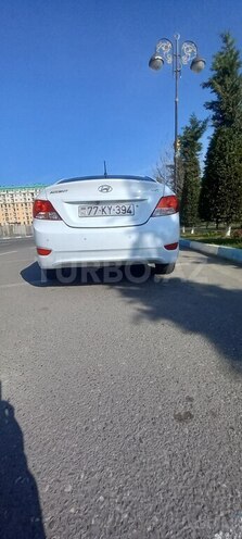 Hyundai Accent 2011, 225,000 km - 1.6 l - Bakı