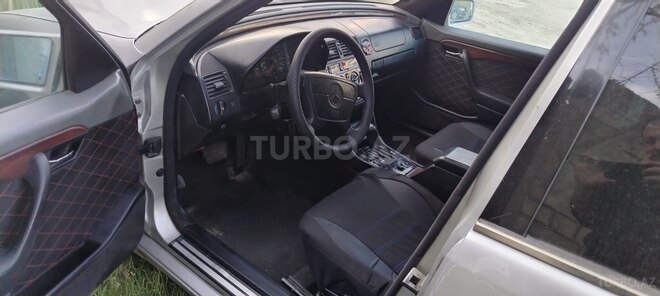 Mercedes C 180 1995, 380,000 km - 1.8 l - Bakı