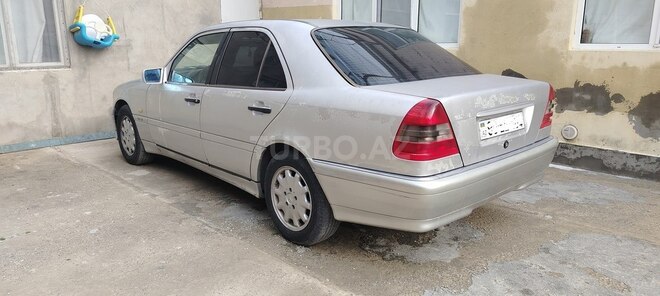 Mercedes C 180 1995, 380,000 km - 1.8 l - Bakı