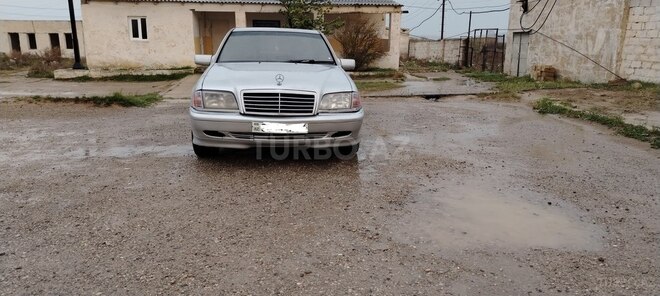 Mercedes C 180 1995, 380,000 km - 1.8 l - Bakı